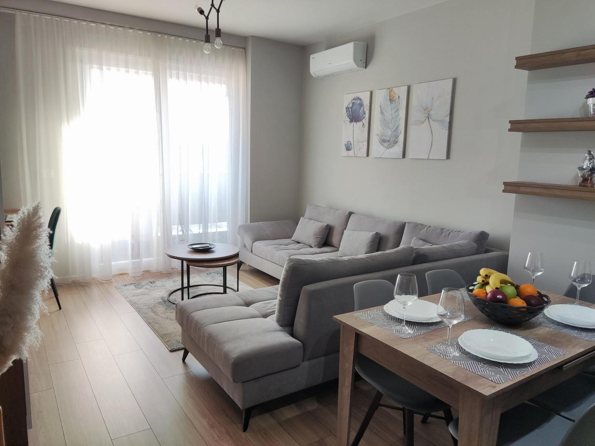 Apartment Golden View Tirana